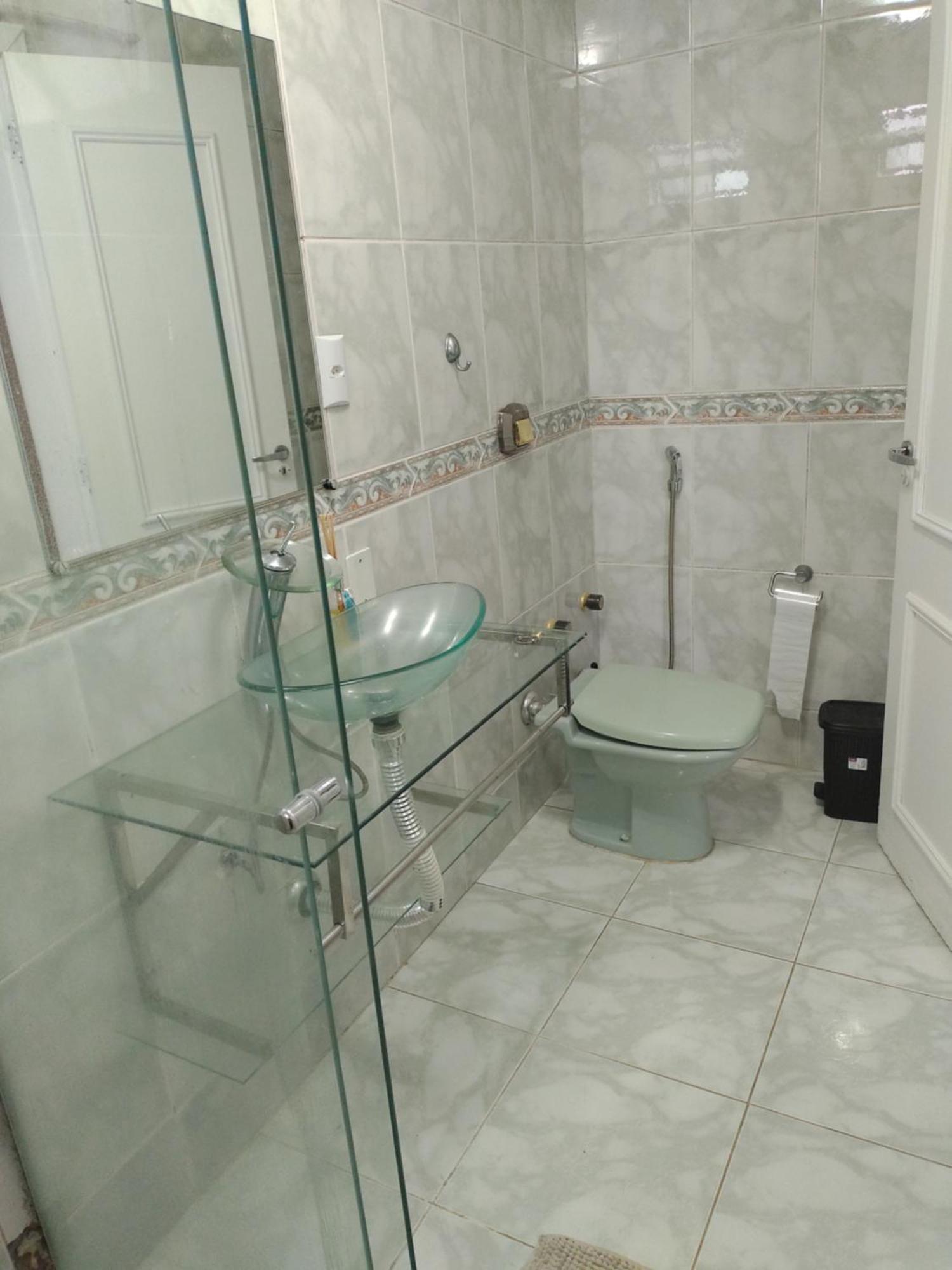 Habitación en casa particular Com Banheiro Privativo *